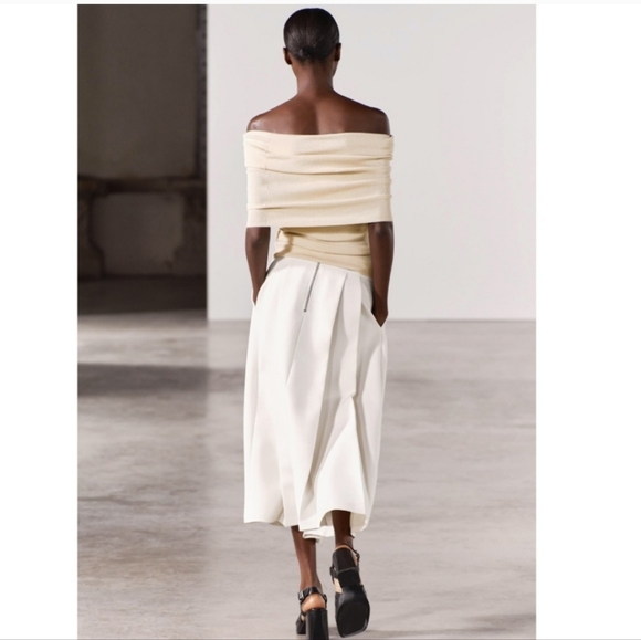 🎈LAST ONE! Zara off shoulder knit top - Picture 12 of 15